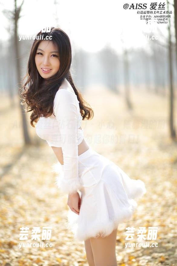 AISS爱丝(钻石版) - 小心，陈雅漫的厨娘写真可能会勾起你的胃口！
