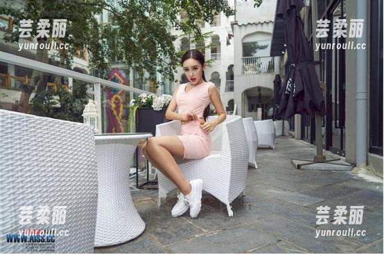 AISS爱丝(黄金版) - 在若兮的日光浴高清图册中，感受阳光的亲吻