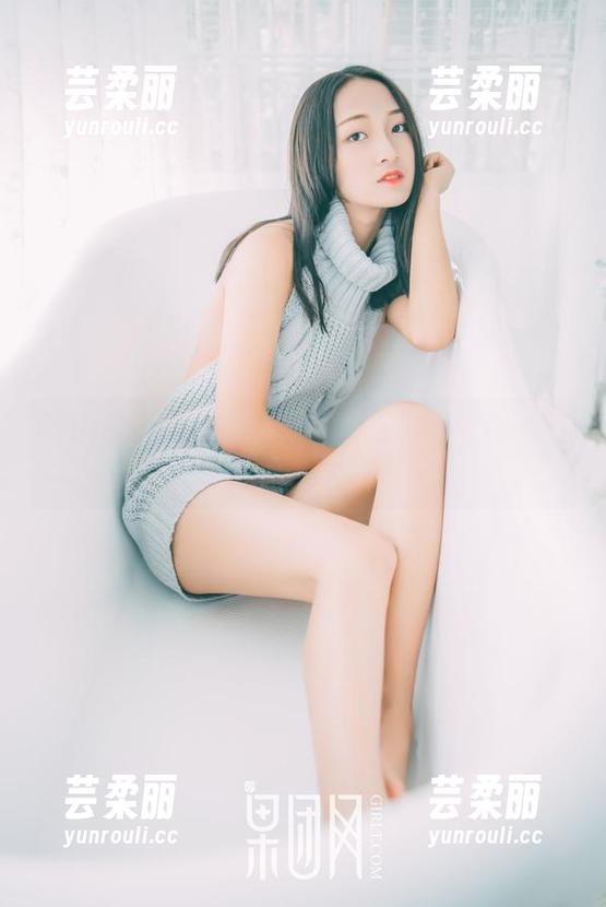 GIRLT果团网 - 在云端的魅力：陈诗诗空姐照片大赏