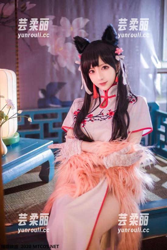 草莓美眉更新，喵糖映画又一次刷新了我的审美！
