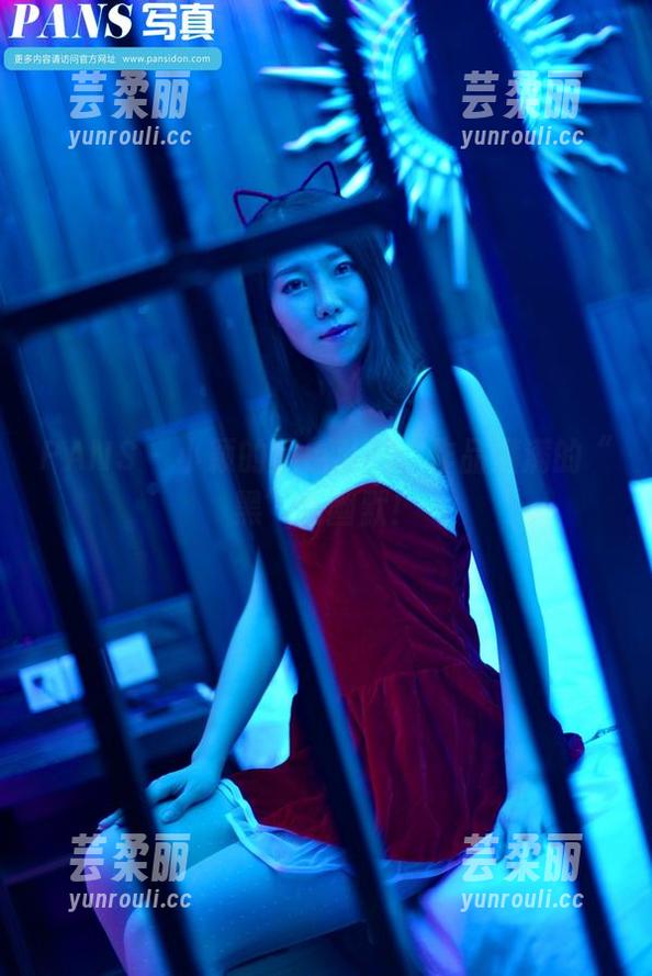 PANS - 小颖的黑色私拍：作品满满的“黑”色幽默！