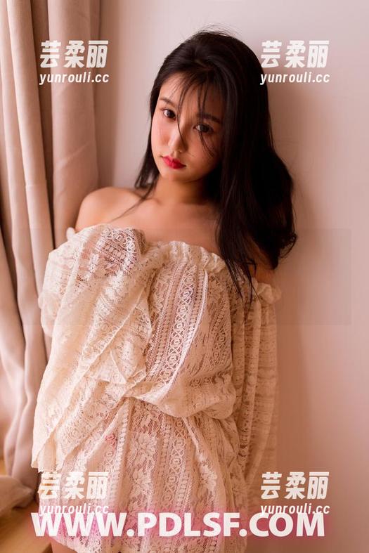 PDL潘多拉 - 艾小青短裙作品：短裙里的故事，似乎总能让人一头栽进去，不想出来。