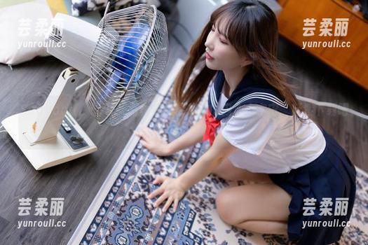 Seoyool(서율)夏天写真集：释放你的内心小宇宙，赶紧下载吧！