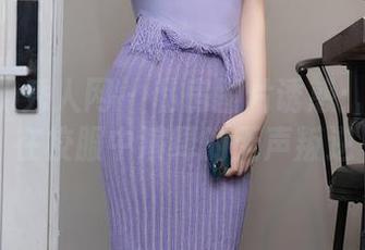 Xiuren秀人网 – 私房图片诱惑：周波儿在校服中演绎的无声叛逆