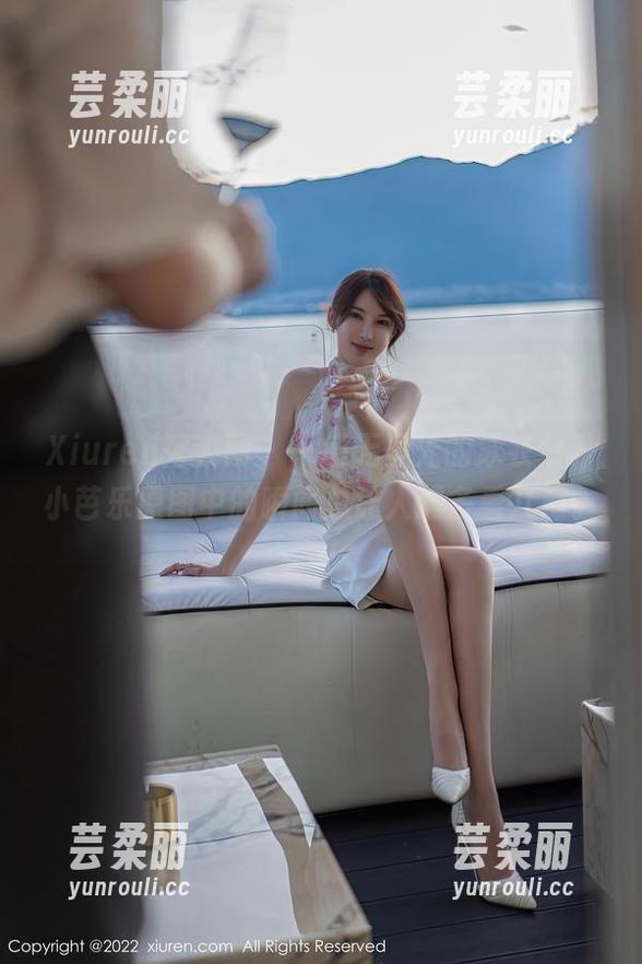 Xiuren秀人网 - 一场无圣光的泳衣梦，小芭乐原图中的瞬间总让人想多看几遍。