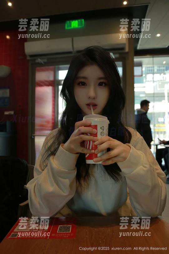 Xiuren秀人网 - 原图直击：抖娘利世女孩全集，催生了多少白眼？