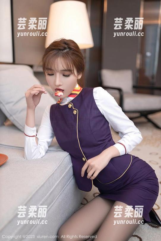 Xiuren秀人网 - 校园里的木木hanna：一场下载后的时光旅行合集