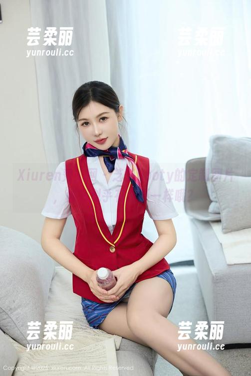 Xiuren秀人网 - 芝芝booty的定制图片，秘书似乎有点不一样哦？