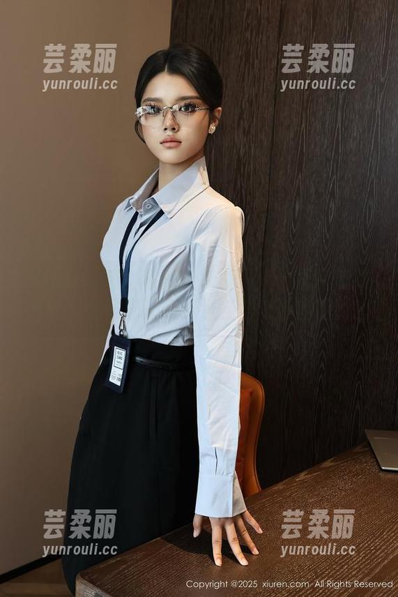Xiuren秀人网 - 软糖爱喝奶的居家无限可能，无圣光还有什么值得期待的图片？