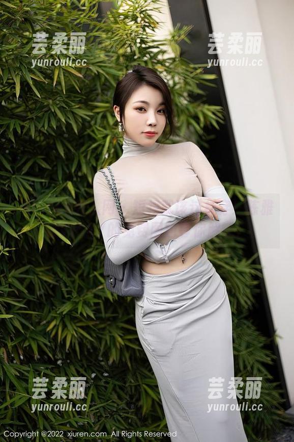 Xiuren秀人网 - 短裙就该这样穿!陈雅漫VICKY的免费图包等你解锁! Xiuren秀人网 - 短裙就该这样穿!陈雅漫VICKY的免费图包等你解锁!