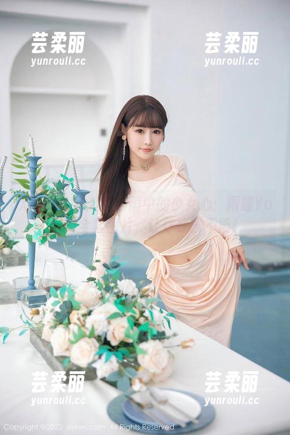 Xiuren秀人网 - 雨中的少女心：雨瞳Yoyo的全套图片，让你欲罢不能！