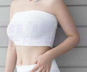 YouMi尤蜜荟 – 最新Yumi尤美少女写真，分享一下，这颜值肯定违法！
