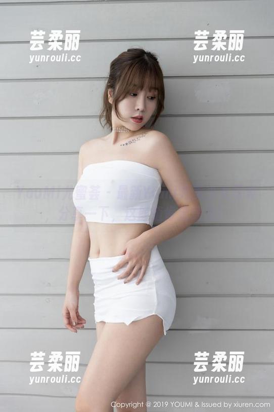 YouMi尤蜜荟 - 最新Yumi尤美少女写真，分享一下，这颜值肯定违法！