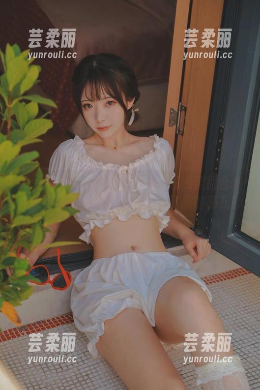 fushii_海堂带来了高岭爱花的美图合集，感觉那花香透过屏幕飘进了我的鼻孔！
