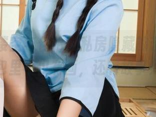 丽柜 – 镂空与佳怡：私房隐藏的艺术，图包里不仅有画，还有故事！
