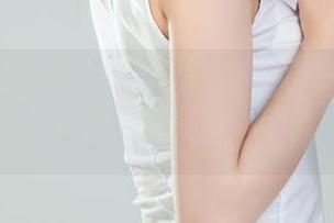 丽柜 – 琳达的清纯写真，分享那些藏在眼神里的微妙暗示