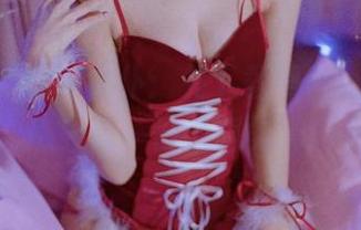余多多Dudu女仆：先下载照片，再慢慢感受那一份‘服务’！