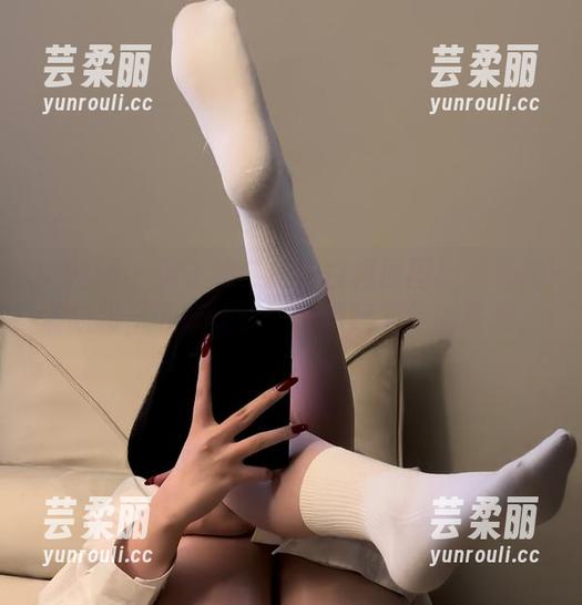 微密圈 - 保守的二舅妈白裙原图！满满的清新感，可能让你一秒想起那年的夏天。