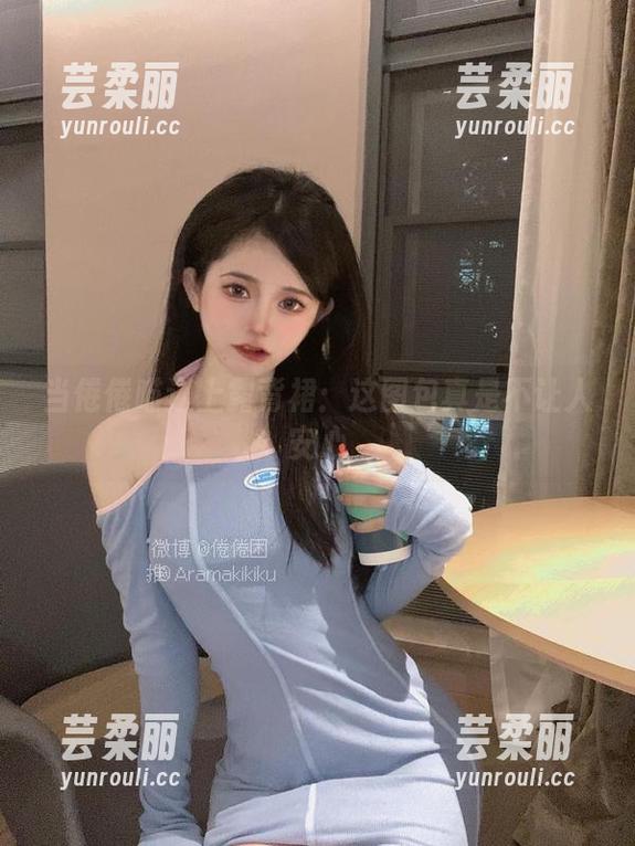 当倦倦喵遇上露背裙：这图包真是不让人安心
