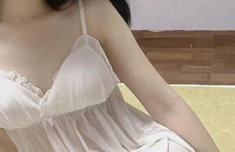 倦倦喵在线：水手服，驾着画框驶向迷离的梦境，怎么看怎么好！
