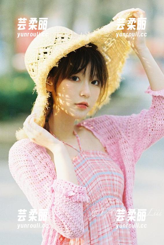 再一次被发条少女yoki的粉色迷住：更新出奇精彩的图片，准备好了吗？