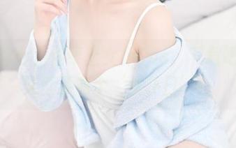 名濑弥七为你奉上女仆Cos，下载吧，今天就要有个‘女仆日’！