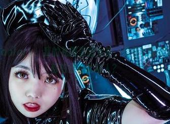 啊日日_Ganlory，我的礼服美图女神，她怎么能把每一张作品都拍得如此动人？