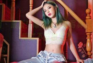 嗲囡囡 – 最新！陈怡曼清纯写真，谁说清纯就不能撩人？