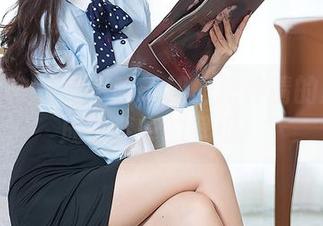 头条女神 – 看小晴子如何把钟晴的原图变成了梦中的壁纸！