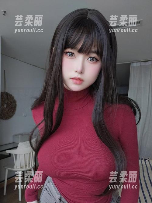 黑双子私拍图包大揭秘！女主K的双重魅力，让你怀疑人生的同时也忍俊不禁。