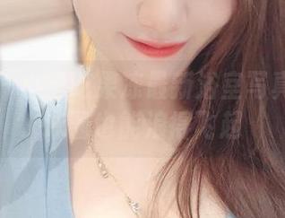 微密圈 – 小玉吃果冻最新浴室写真：不带泳圈也能浪得飞起