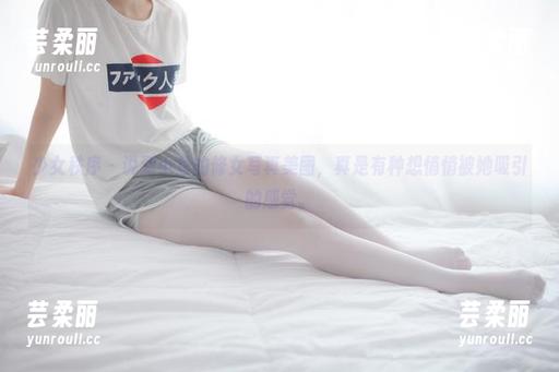 少女秩序 - 说到小鱼的修女写真美图，真是有种想悄悄被她吸引的感觉。