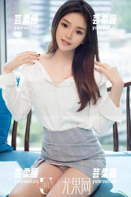 尤果网 - 叶希的魅惑之旅：最新女王作品，图库中的每一角度都透着令人窒息的美！