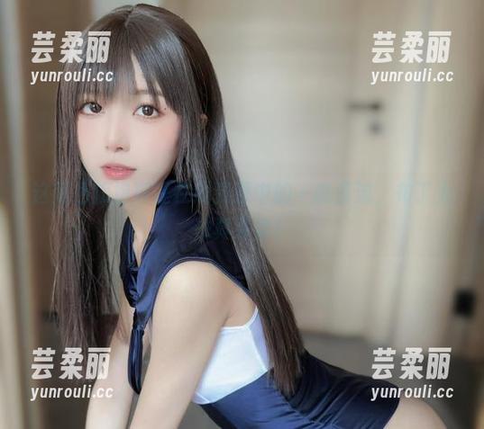 这黑色旗袍真是在线资源中的一股清流，布丁大法真会穿！
