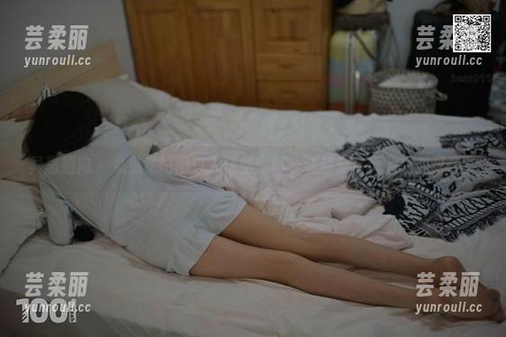异思趣向 - 兔兔私拍图包大揭秘：每一张都是贪玩的另类记录！