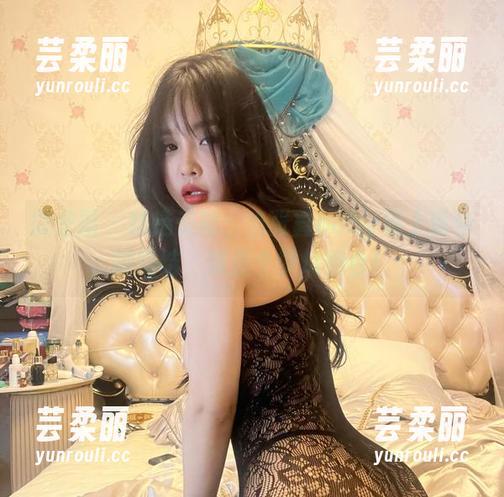 微密圈 - 精选美图：当张鑫baby遇上粉色蝴蝶结，真是个梦幻组合！