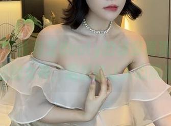 微密圈 – 徐莉芝Booty的泳装高清资源：泳池边的女神，居然能让人心跳加速！