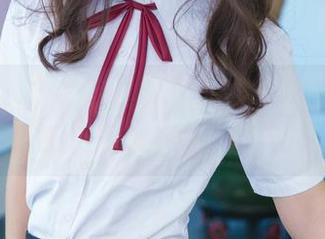 推女神 – 穿上定制校服，陆梓琪的写真让你感受青春的气息！