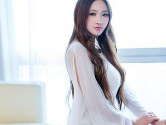 推女郎 – 睡衣也能这么好看？李七喜的写真真是美图界的神仙！