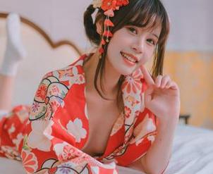 星黛鹿鹿i的睡衣时刻，作品无圣光，玩出无限可能