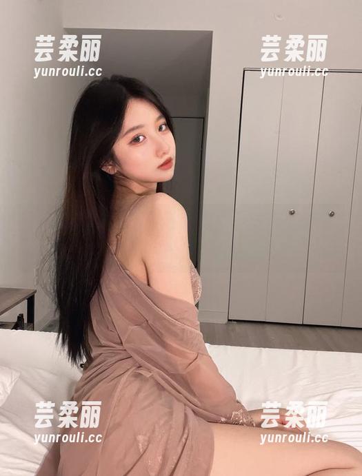 果咩酱w2021圣诞美图，下载前先准备好你的心脏！