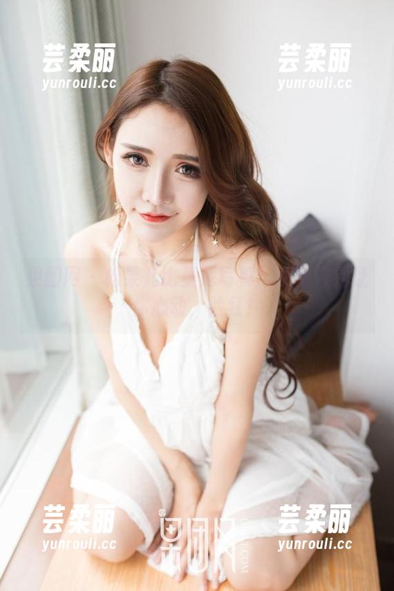 果团网 - 松果儿比基尼写真：资源好到让你心动，脸红！