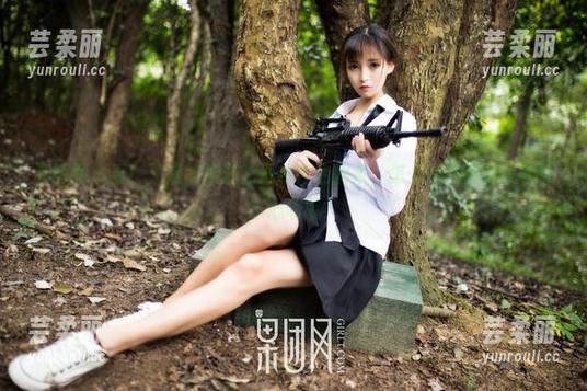 果团网 - 看!又是陈雅漫的最新白色图集,怎么每次都让我有点小心动呢? 果团网 - 看!又是陈雅漫的最新白色图集,怎么每次都让我有点小心动呢?