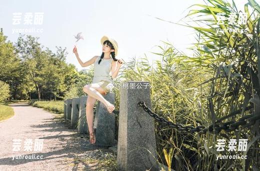 在桃墨公子的修女美图中，找寻与自己灵魂的‘调皮’对话！