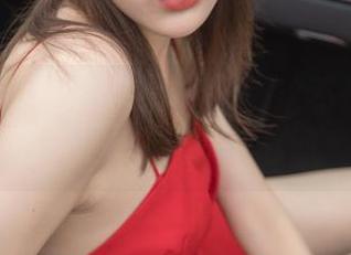 梦丝女神 – 香萱白裙图片：这不是白裙子，是白色梦境的代名词！