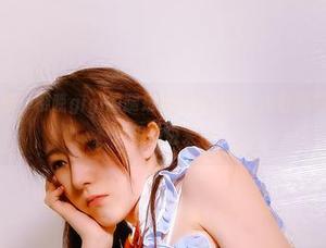 私拍黑丝图集：樱晚gigi的腿是剧情的主角，内容精彩得让人忍不住想点进来！