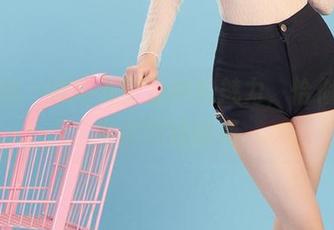 爱尤物 – 欧阳美萱婚纱的魅力，恰似图库中的精选诗篇