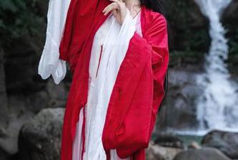 秀人网 – laura阿姣在泰国的随心之旅：那本高清写真集里藏着的心情…