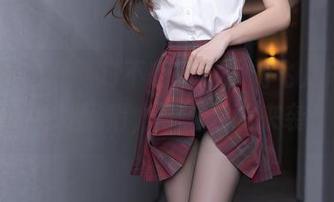 秀人网 – 你绝对不想错过：刘飞儿Faye的泳池风情，原图下载来袭！