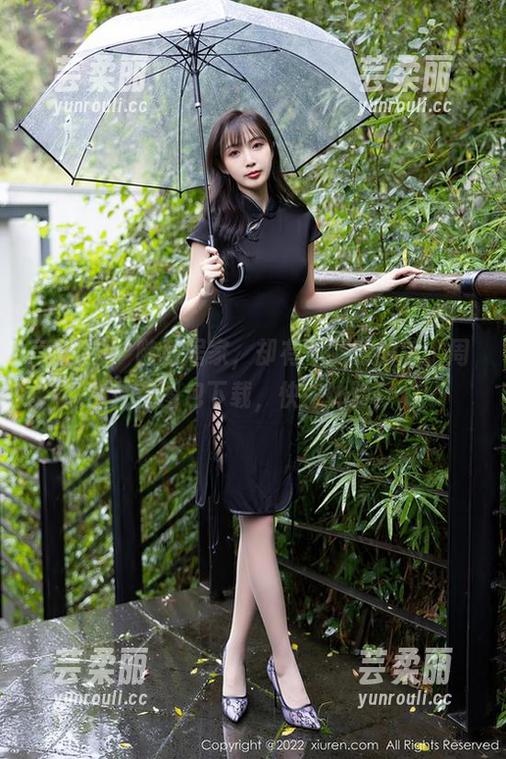 秀人网 - 随意居家，却有不随意的美，周井空图包下载，快来体验！